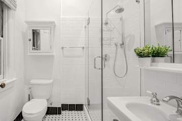 Photo #7 of Washington V | Charming Gold Coast 1BR Loft