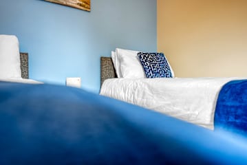 Warwick University 4BR Retreat 6 Beds 3 Baths