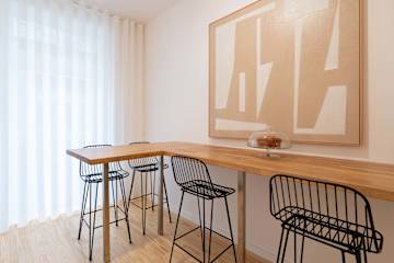 Modern & Stylish Apartment by HostWise photo 4