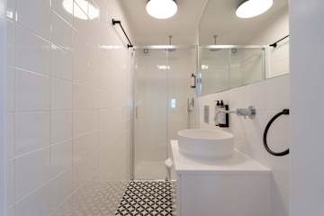 Elegant Studio with Terrace & AC by HostWise photo 5