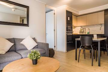 Modern 2BR 2BA Flat | Steps from Costanera Center