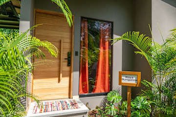 Raya Bungalow, aire acondicionado y piscina privada