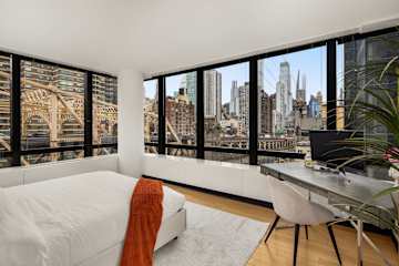 Photo #5 of Skyline VI | 12th-floor 3BR w/Doorman, Gym, and Pool