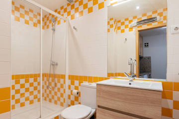 Lovely Rustic Studio | City Center by HostWise photo 4