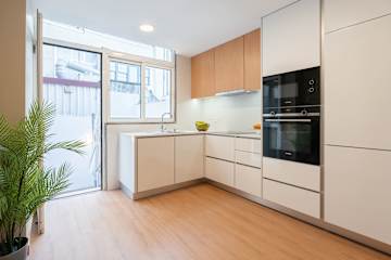 Artistic & Elegant Flat with Terrace by HostWise photo 5