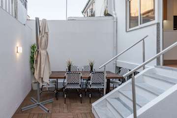 Artistic & Elegant Flat with Terrace by HostWise photo 4