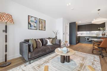Limehouse Suites Sycamore photo 1