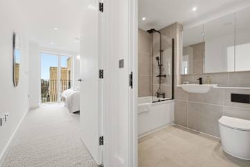Limehouse Suites Larch photo 2
