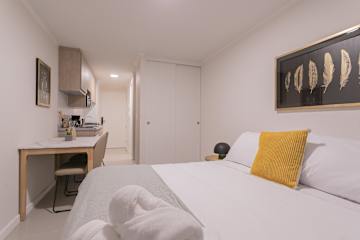 Perfect Escape: Centrally-Located Studio & WiFi