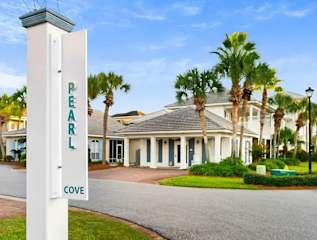 Pearl Shores Villa Private Home in Emerald Shores 