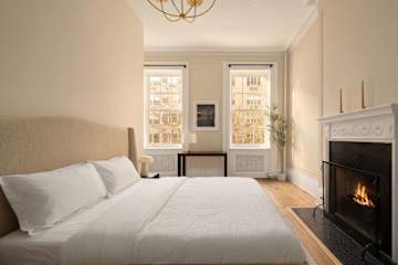 Photo #6 of Washington IV | Sun-drenched Gold Coast 2BR Loft