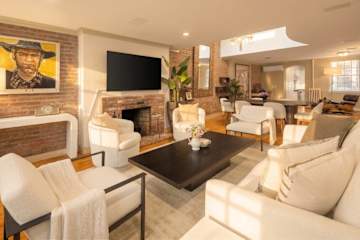 Photo #2 of Noho Triplex | 3BR Townhouse Triplex w/Private Yard