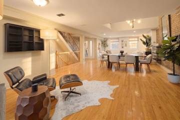 Photo #21 of Noho Triplex | 3BR Townhouse Triplex w/Private Yard