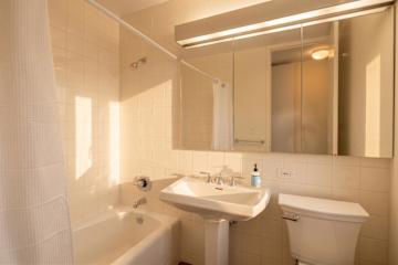 Photo #12 of River Villa 