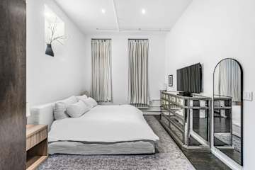 Photo #6 of Union Loft 