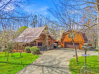Bear Paw Cove