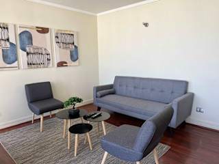 Las Condes 2BR/2BA: Pool, Gym & Near Parque Arauco