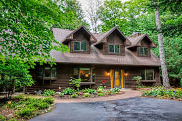 Asher Manor | Simple Life Rentals