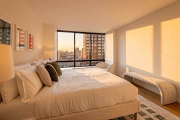 Photo #5 of River Park I 