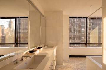 Photo #6 of Skyline II 