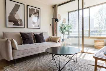 2BR in Las Condes, Pool, Balcony: Total Relaxation