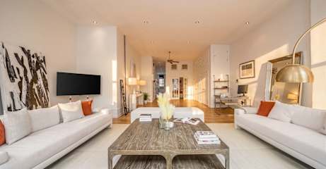 Photo #11 of Soho Place 