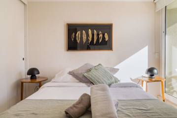 Your Santiago Retreat! Studio with Balcony & Wi-Fi