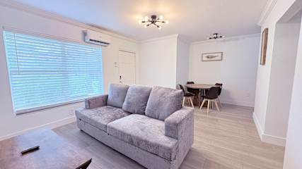 Upper East Side Retreat + Free Parking — Miami stay