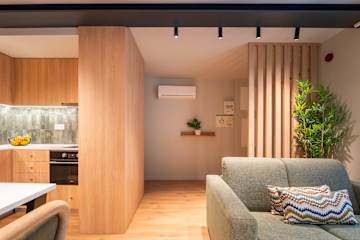 Modern Duplex House with Balcony by HostWise photo 2