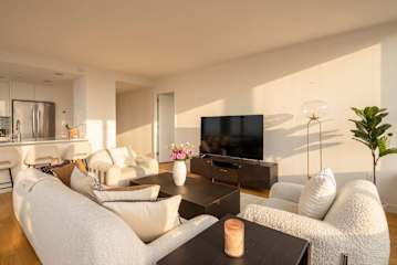 Photo #5 of Sutton Penthouse