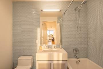 Photo #15 of Sutton Penthouse