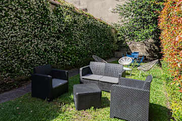 Modern Studio with Terrace & Jacuzzi by HostWise photo 5