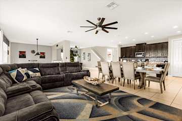 Kissimmee Villa: 9BR Retreat, Sleeps 18