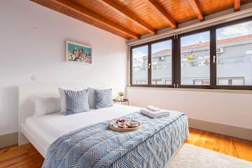 Modern Flat with Terrace & Garage by HostWise photo 3