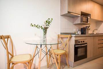 Downtown Stgo Studio: Balcony, WiFi & City Views!