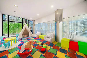 Photo #11 of Skyloft