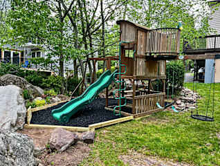 Waterfront Hot Tub Escape | Fire Pit, Dogs Welcome