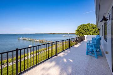 Modern Chesapeake Waterfront - Heated Pool - Dock