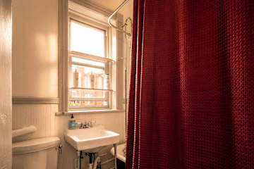 Photo #10 of Park Terrace I