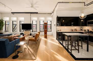 Photo #16 of Spring Loft