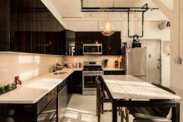 Photo #9 of Spring Loft