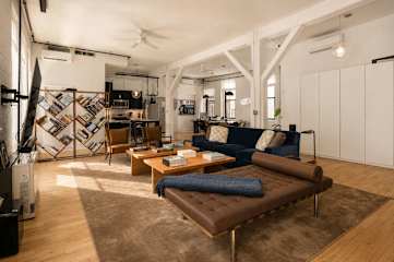 Photo #4 of Spring Loft