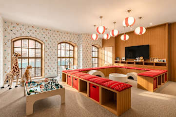 Photo #16 of Hudson Loft