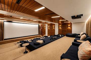 Photo #14 of Hudson Loft