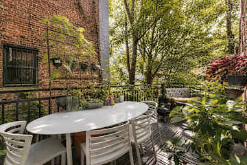 Photo #3 of Hamilton TH