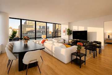 Photo #12 of Skyline I