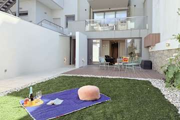 Peaceful & Luxurious Flat | Terrace by HostWise photo 2