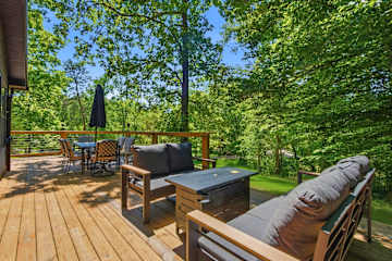 NautiPine Lodge