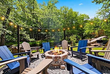 Lazy Bear Lodge (Poconos)