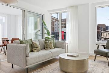 Limehouse Suites – Cedar photo 2